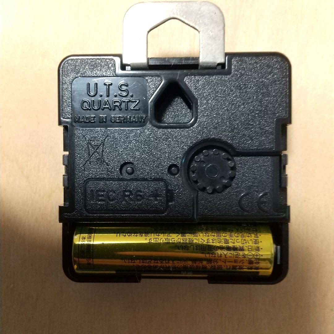 ドイツ製HELLER　ヘラー社　壁掛時計　動物たち 木製　木の時計　子供部屋