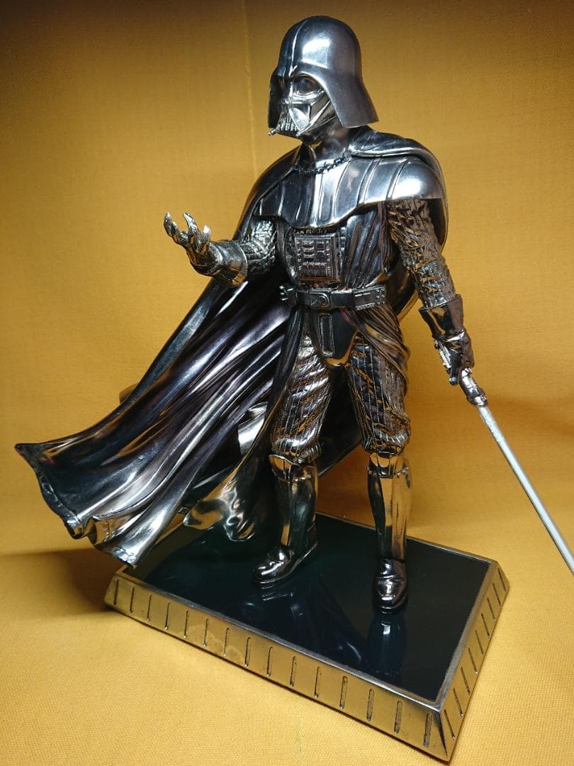 ダースベイダー　彫像　3.8kg　置物　インテリア　工芸品　美術品　A1036