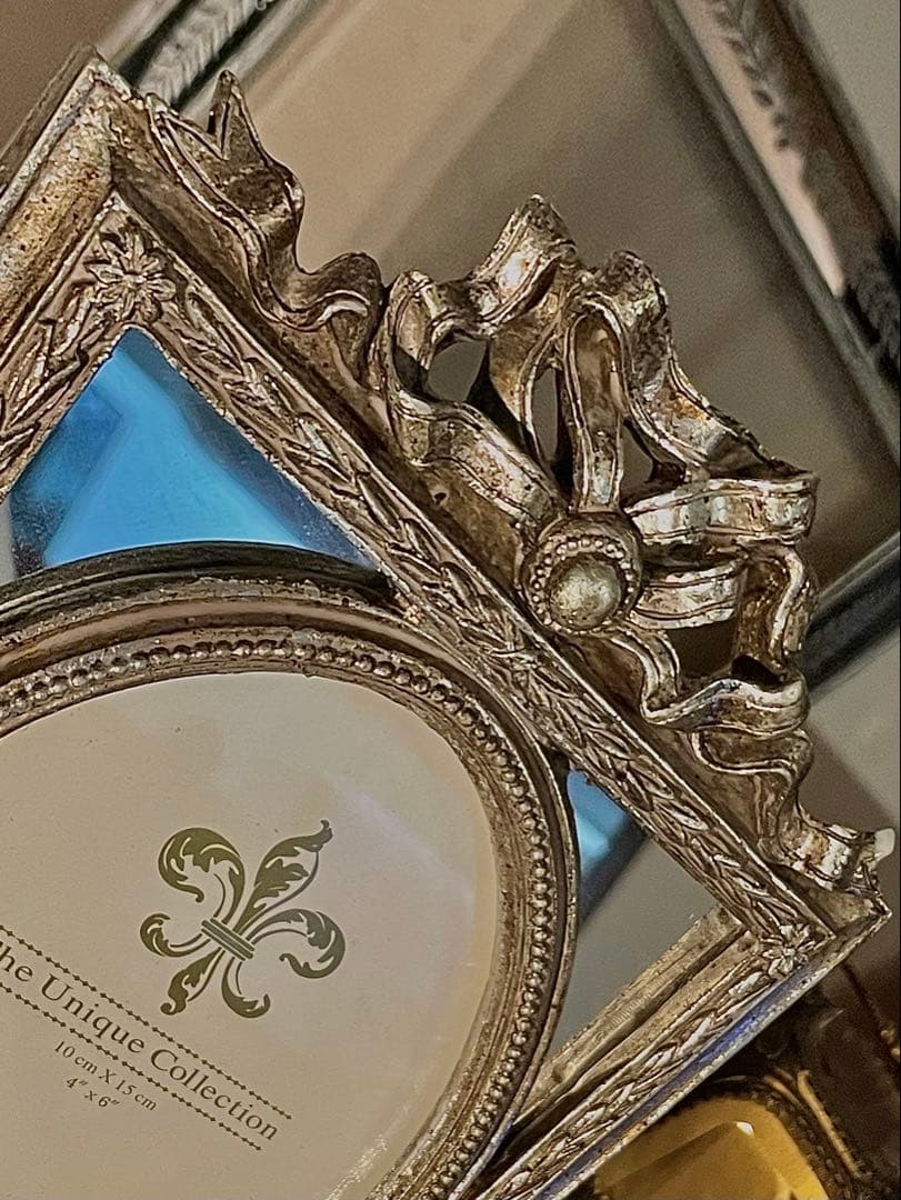 フランス　アンティーク　写真立て　リボン　アールヌーボー　アールデコ　額縁