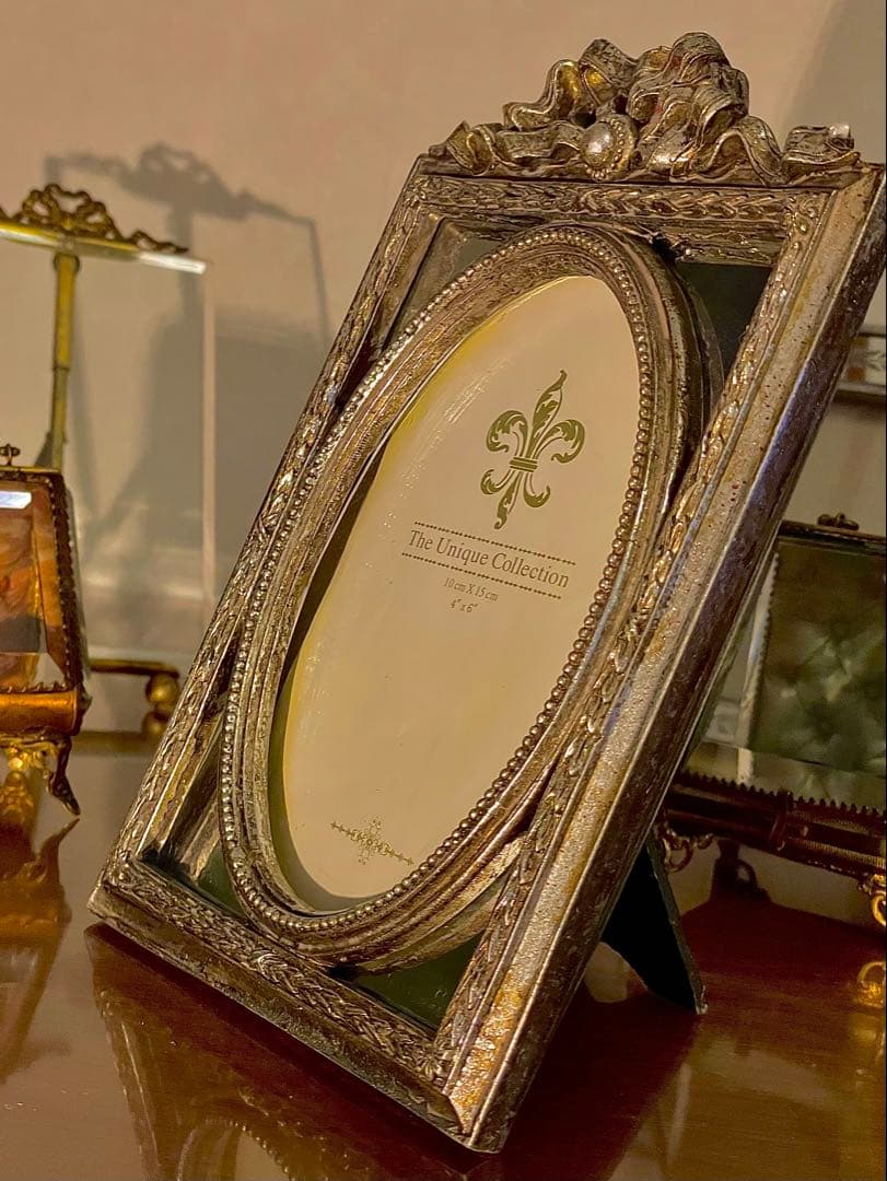 フランス　アンティーク　写真立て　リボン　アールヌーボー　アールデコ　額縁