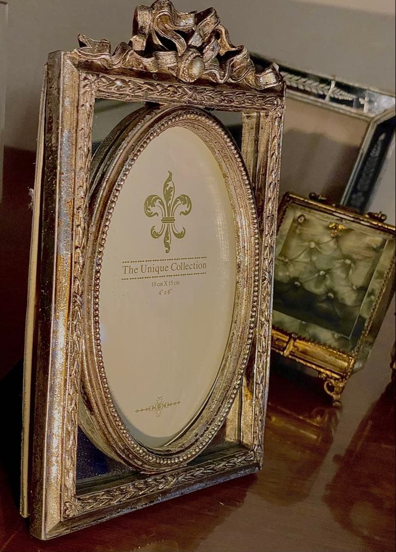 フランス　アンティーク　写真立て　リボン　アールヌーボー　アールデコ　額縁