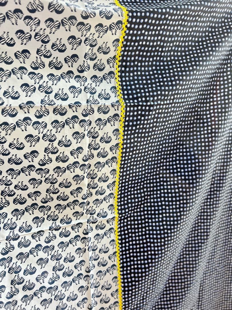 レオアトランテ シマウマ柄 テーブルクロス