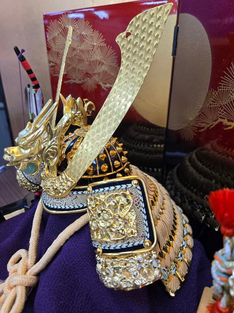 【展示品限り】五月人形　兜　鍬形　収納飾り　※閉店セール　S40