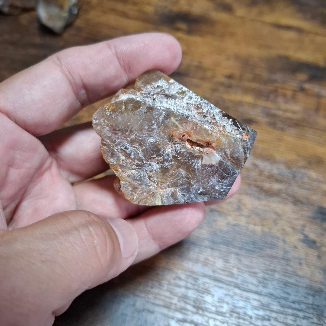 フラワールチル原石　80g