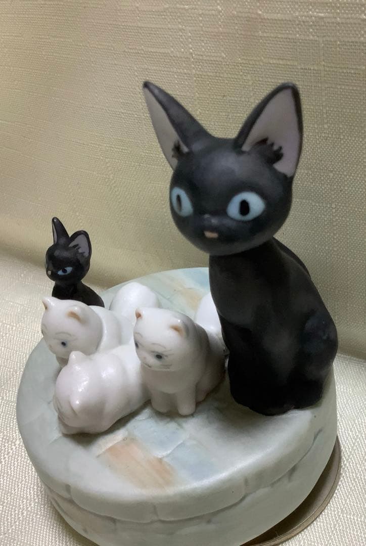 ［廃盤品・レア］ジブリ　魔女の宅急便のジジ一家　ジジと子猫たち　オルゴール