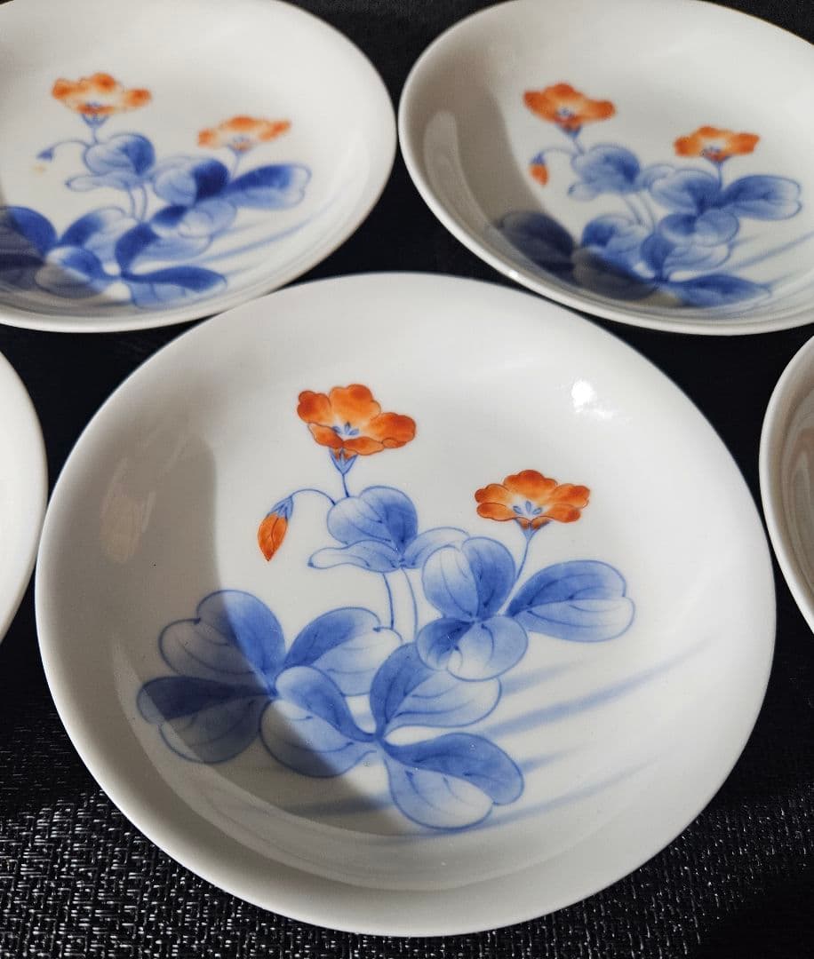 江戸時代末期〜明治時代　色鍋島　草花図 裏　櫛目文様　12.2cm　四寸皿5客