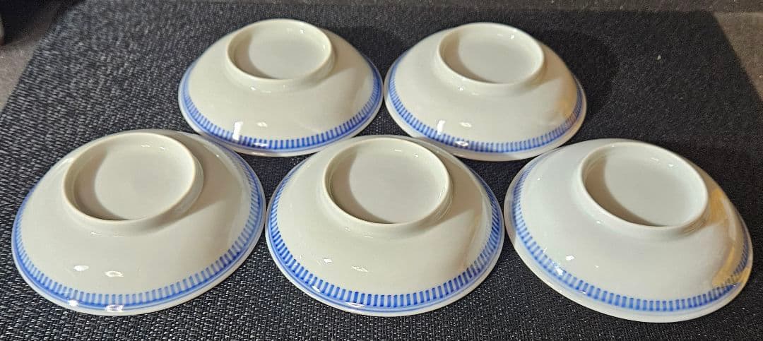 江戸時代末期〜明治時代　色鍋島　草花図 裏　櫛目文様　12.2cm　四寸皿5客