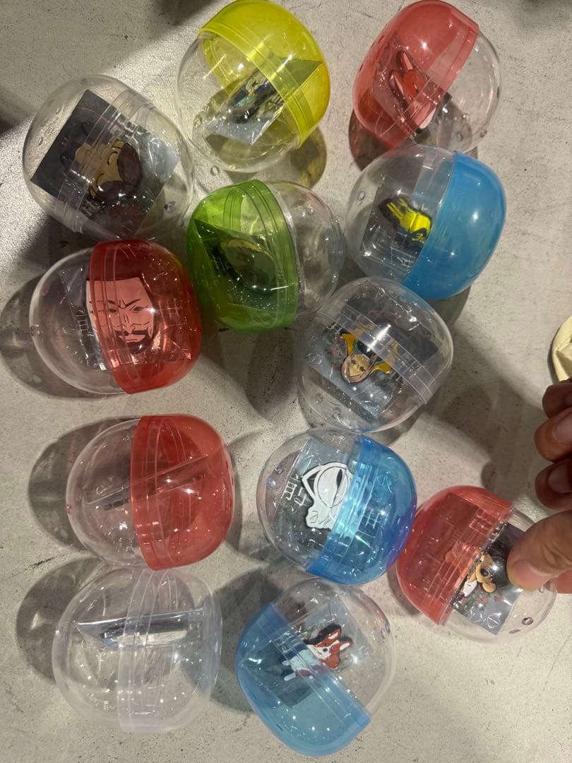 ヨルシカ 2024「前世」 ピンバッチガチャ 12種 フルコンプリート