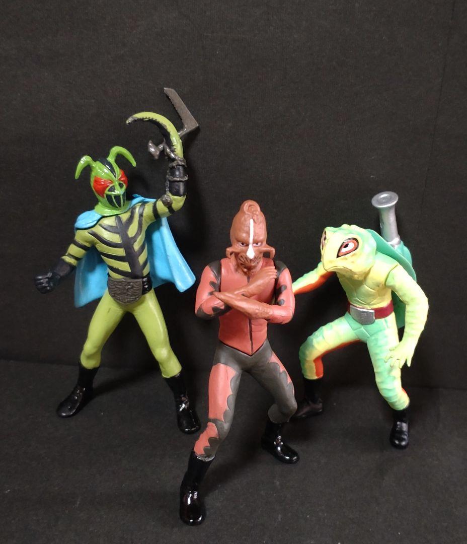 『希少』仮面ライダー21種類、怪人27種類（ガシャポン）サイクロン号1種類