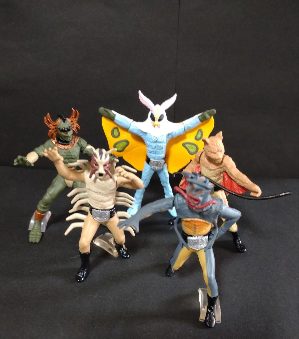 『希少』仮面ライダー21種類、怪人27種類（ガシャポン）サイクロン号1種類