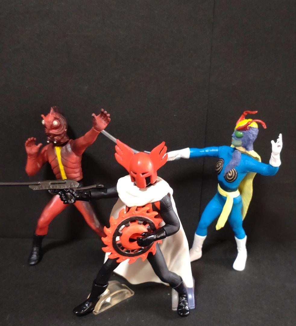 『希少』仮面ライダー21種類、怪人27種類（ガシャポン）サイクロン号1種類