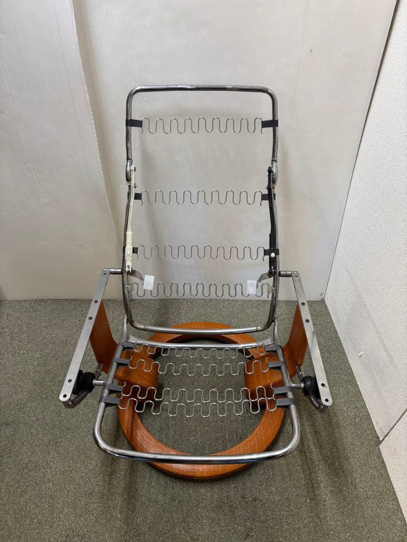 【珍品】　エコーネス　ストレスレスチェア　店舗見本品　骨組みのみ