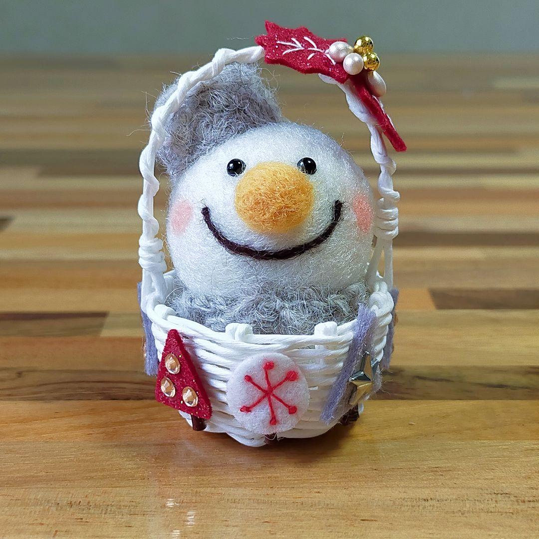 ✿ゆか様用✿羊毛フェルト✿ニッコリゆきだるまさん✿ミニカゴアレンジ✿クリスマス✿