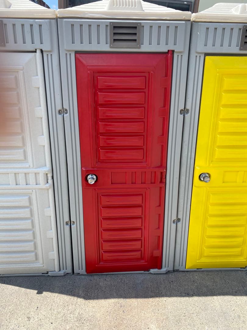 仮設トイレ　中古　清掃済み　簡易洋式タイプ　一台　色選択自由