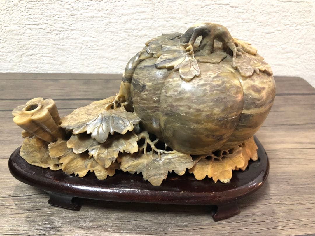 中国美術 骨董アンティーク 石彫 置物 装飾品 灰皿 小物入 木製台座付