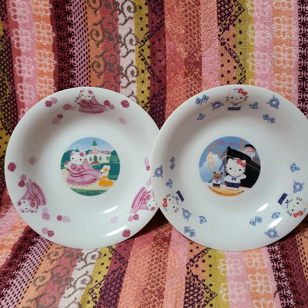 ハローキティパスタ 皿12枚セット