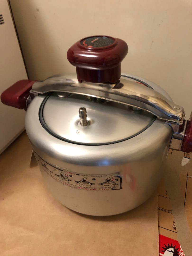 未使用品　ワタナベ式玄米釜　SW-10(5.0L) 圧力鍋