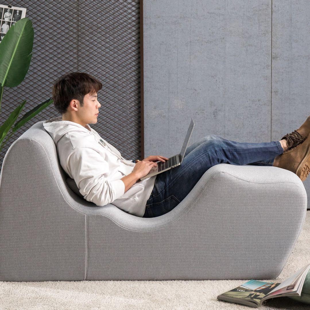 ZINUS ソファ　ライトグレー　ゼログラビティ