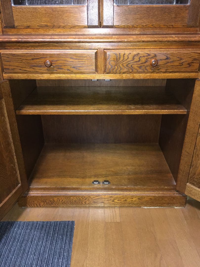 三越家具　ブルージュ　食器棚　ステンドグラス