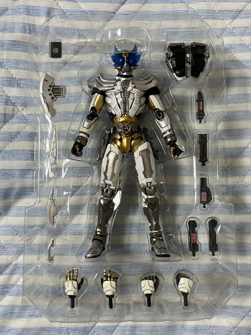 S.I.C. HERO SAGA 仮面ライダー電王 ウイングフォーム