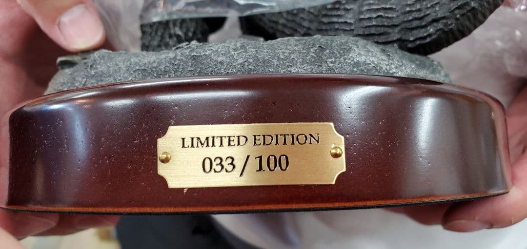 ゴジラ 誕生60周年1/300ブロンズ像1962