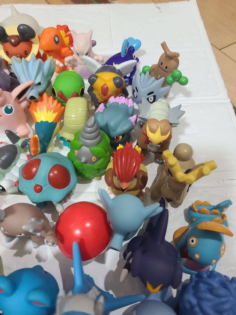 ポケモンキッズ　ポケモン　指人形　ソフビ　151体　まとめ売り