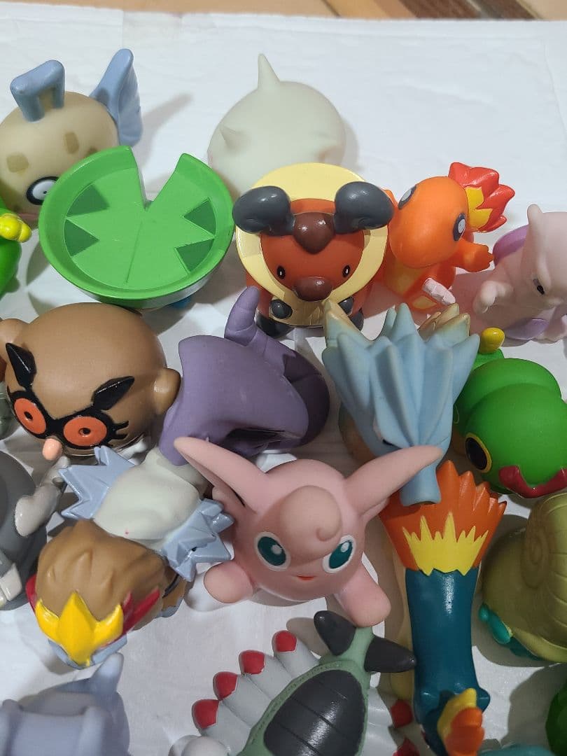 ポケモンキッズ　ポケモン　指人形　ソフビ　151体　まとめ売り