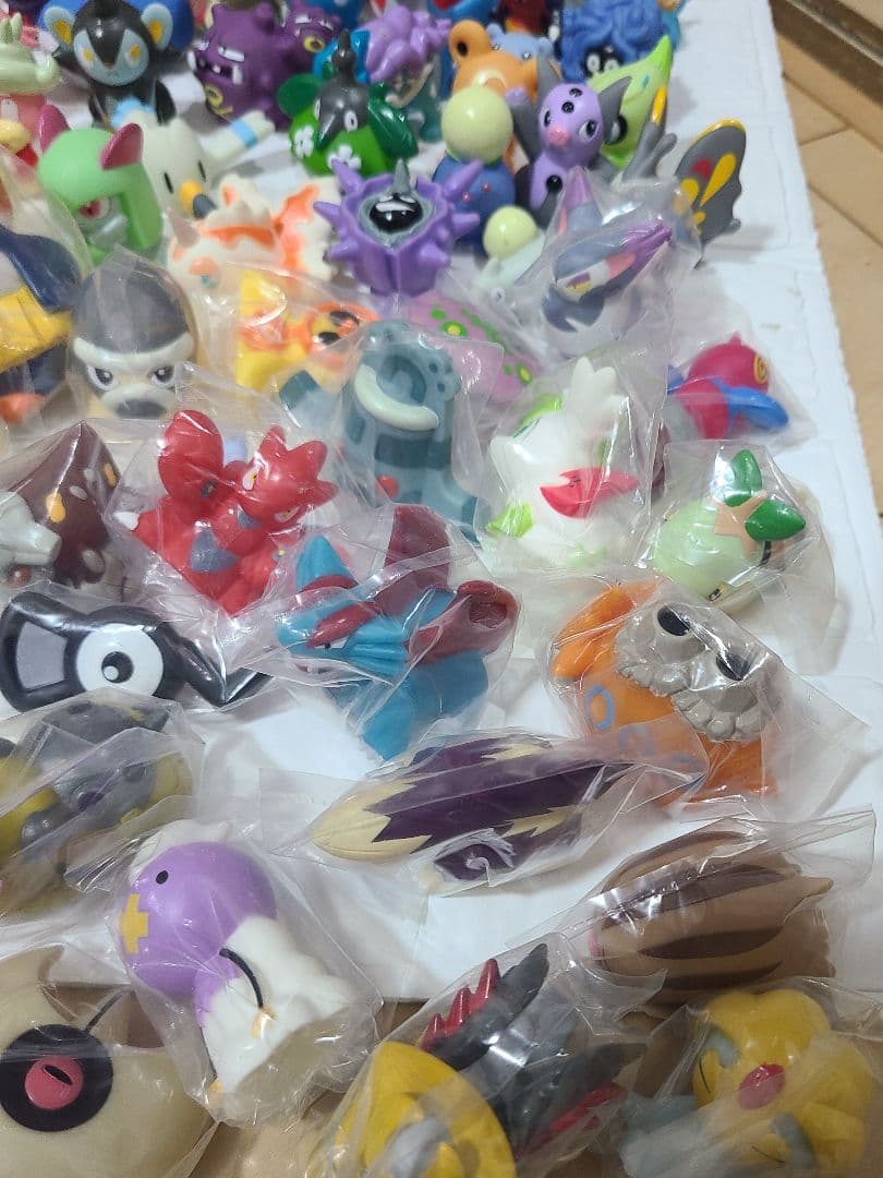 ポケモンキッズ　ポケモン　指人形　ソフビ　151体　まとめ売り