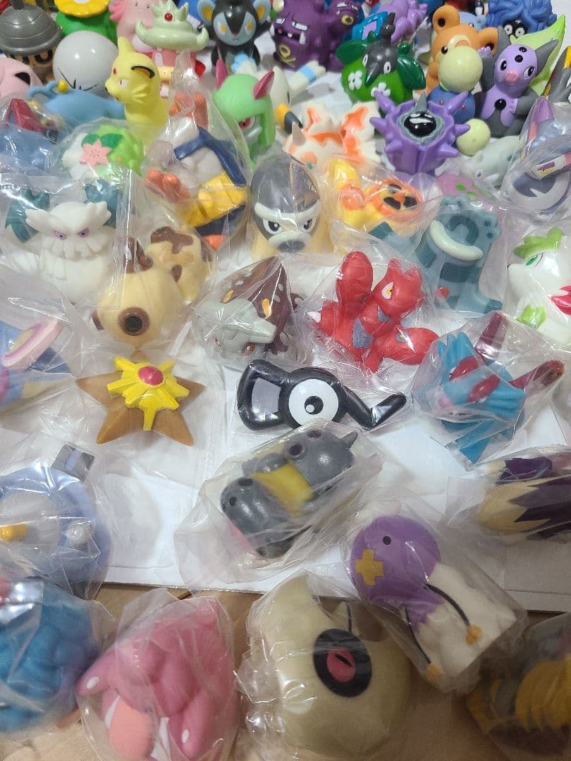 ポケモンキッズ　ポケモン　指人形　ソフビ　151体　まとめ売り