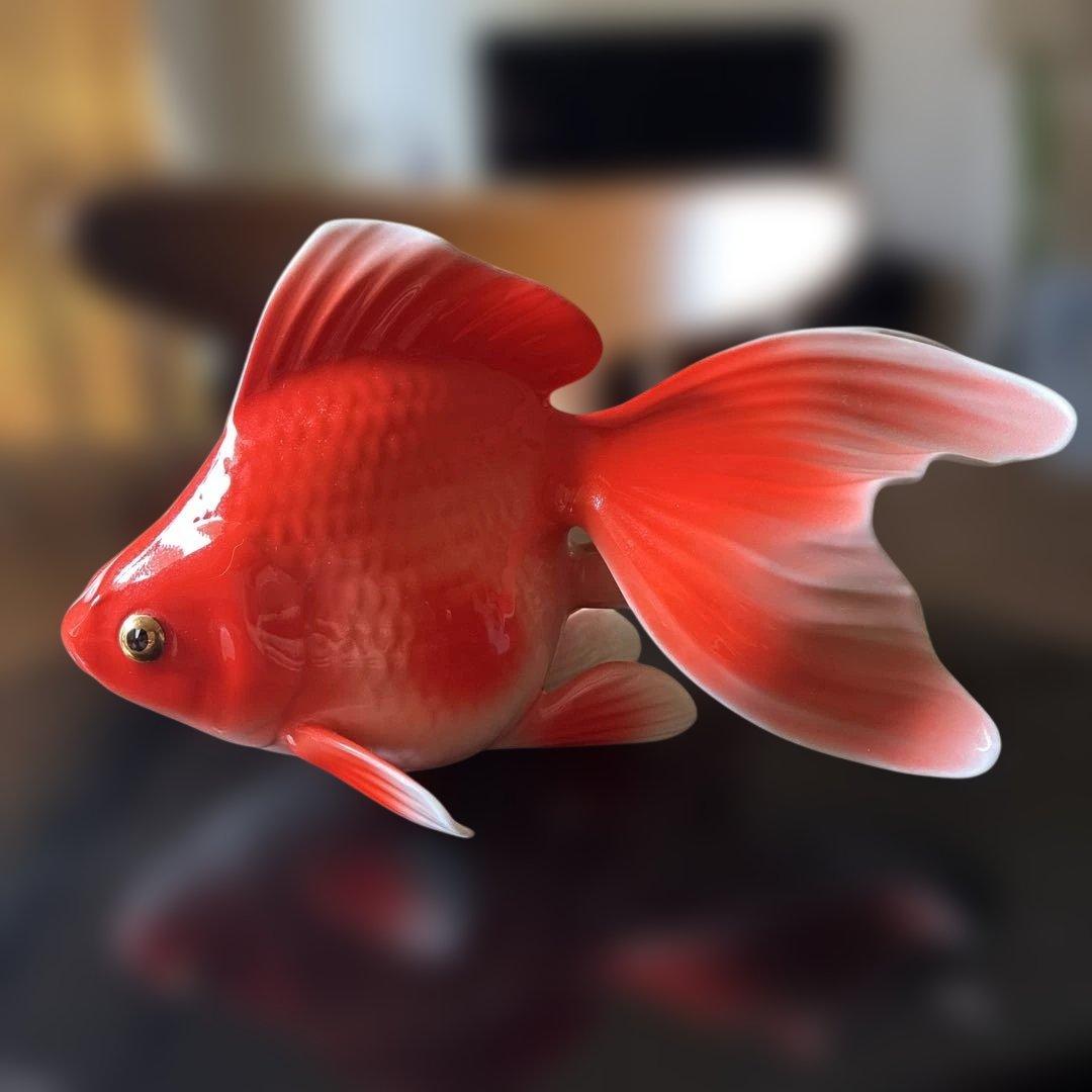 ノリタケ　金魚　台座付き オールドノリタケ　ボーンチャイナ