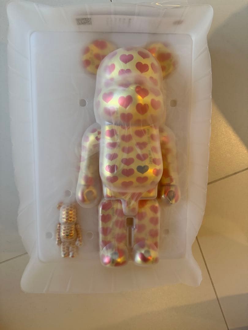 【新品】BE@RBRICK Gold Heart 100％ & 400セット