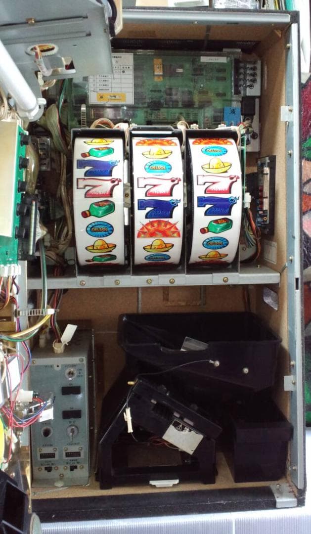 いし様専用】エレコ☆デルソル2【コイン不要機付】4号機・希少台