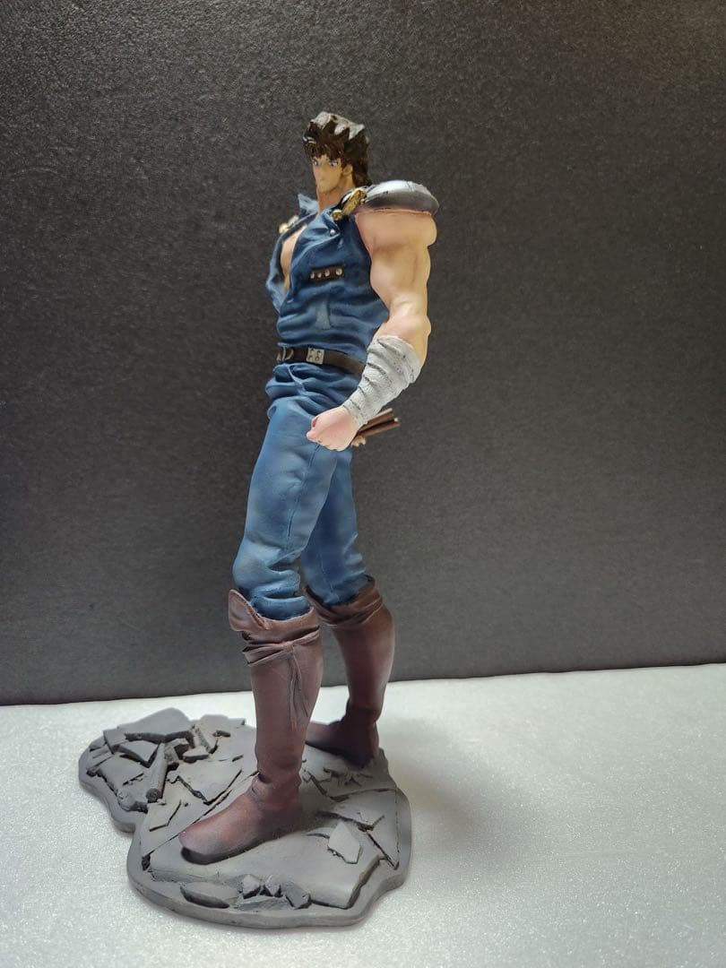 海洋堂　北斗の拳　芸術品スタチュー　ケンシロウ　ラオウ　レイ　プロ製作完成品