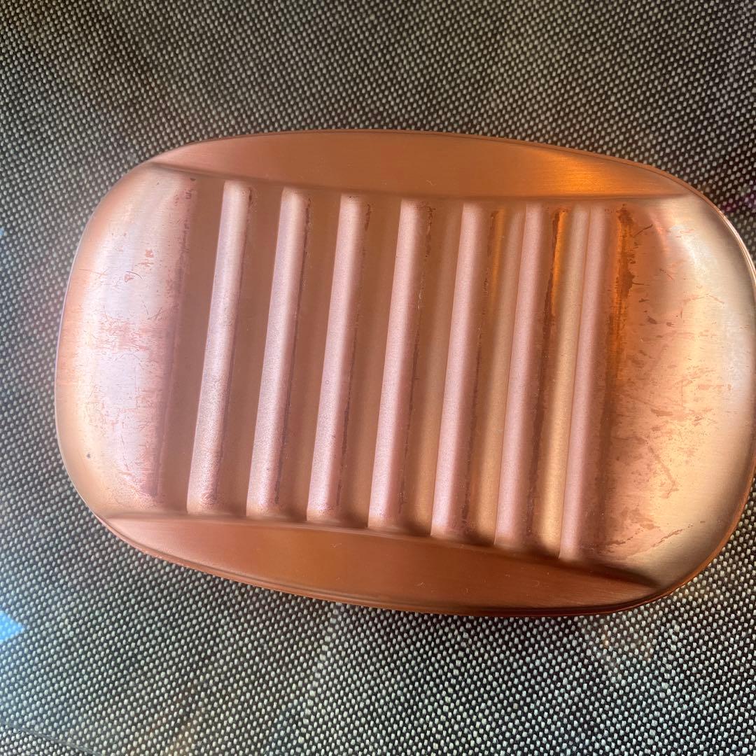 USEDです。汚れ、キズなどがあります。新光堂の銅湯たんぽ　小（袋付き）