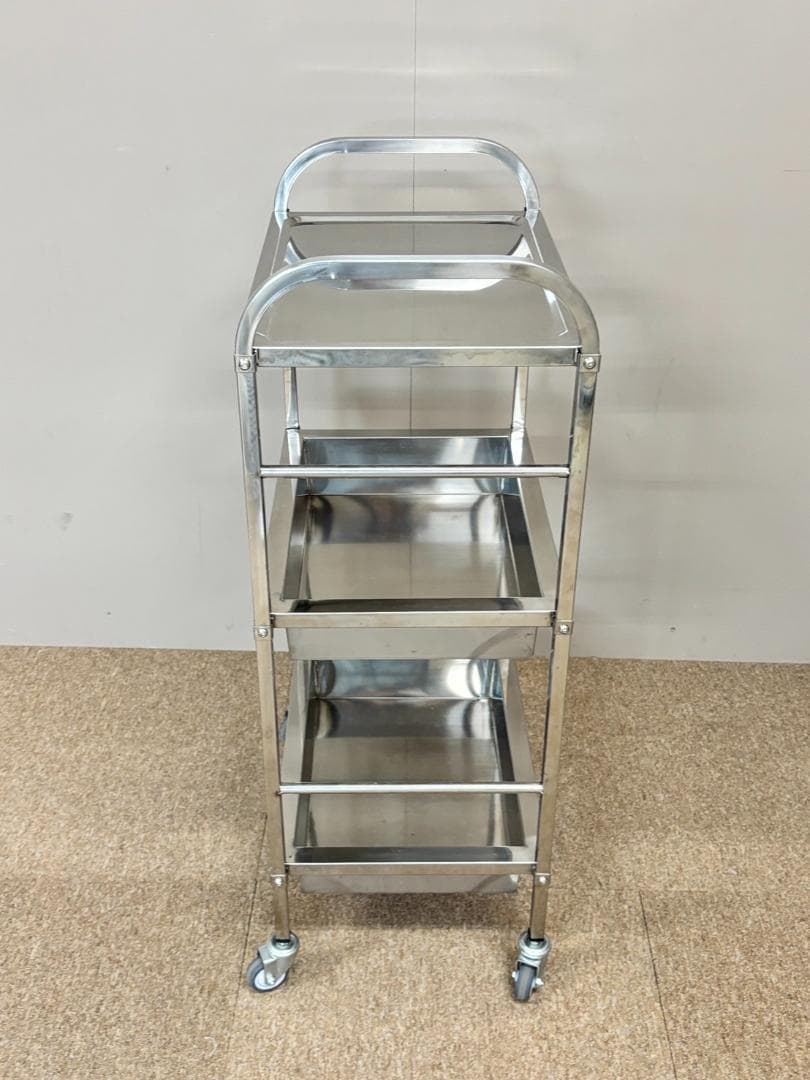 ステンレスワゴン / キャスター付き / ステンレスワゴン３段 / 棚