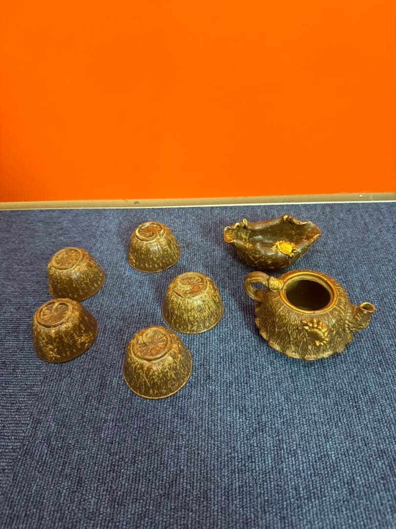 1684備前焼？　蓮に蟹細工　茶器セット　湯呑1客　湯冷し1客　湯呑5客　茶櫃付