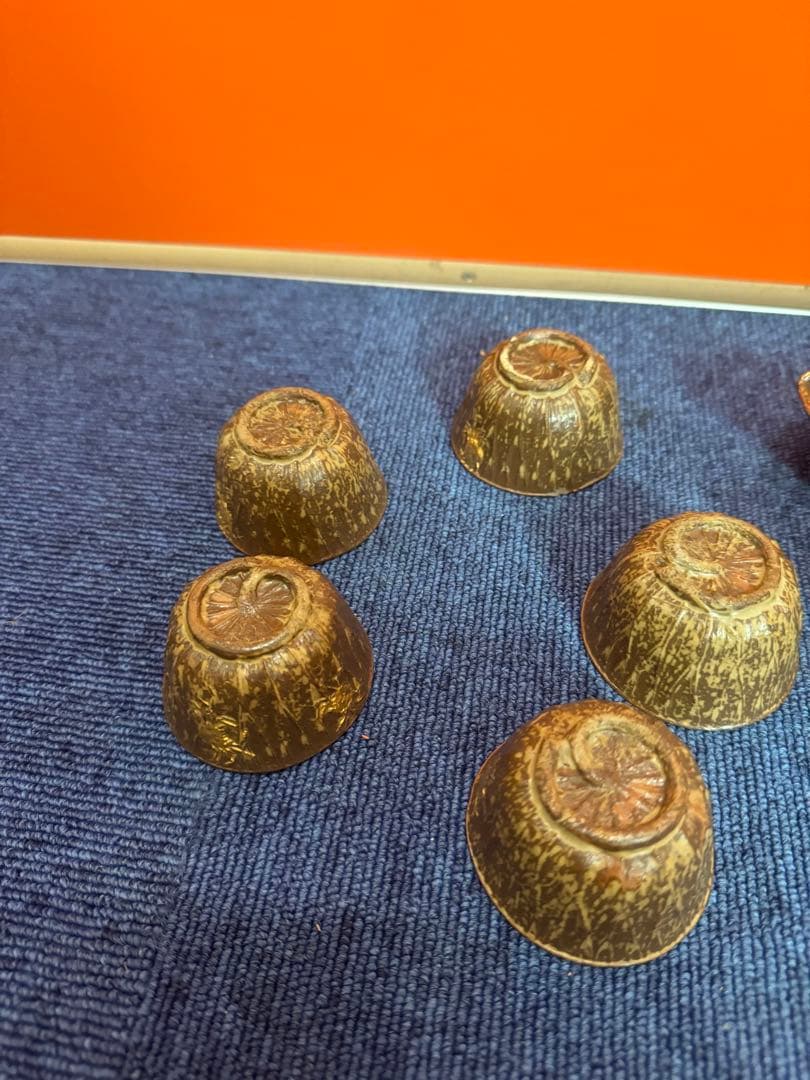 1684備前焼？　蓮に蟹細工　茶器セット　湯呑1客　湯冷し1客　湯呑5客　茶櫃付