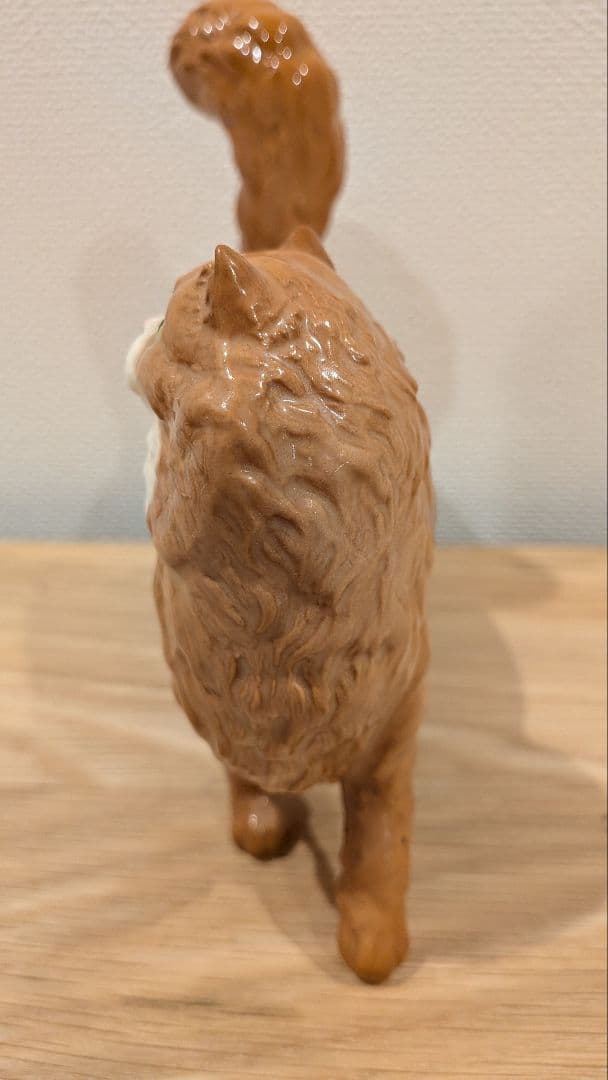 ロイヤルドルトン　猫　置物　限定品　イギリス　英国　 