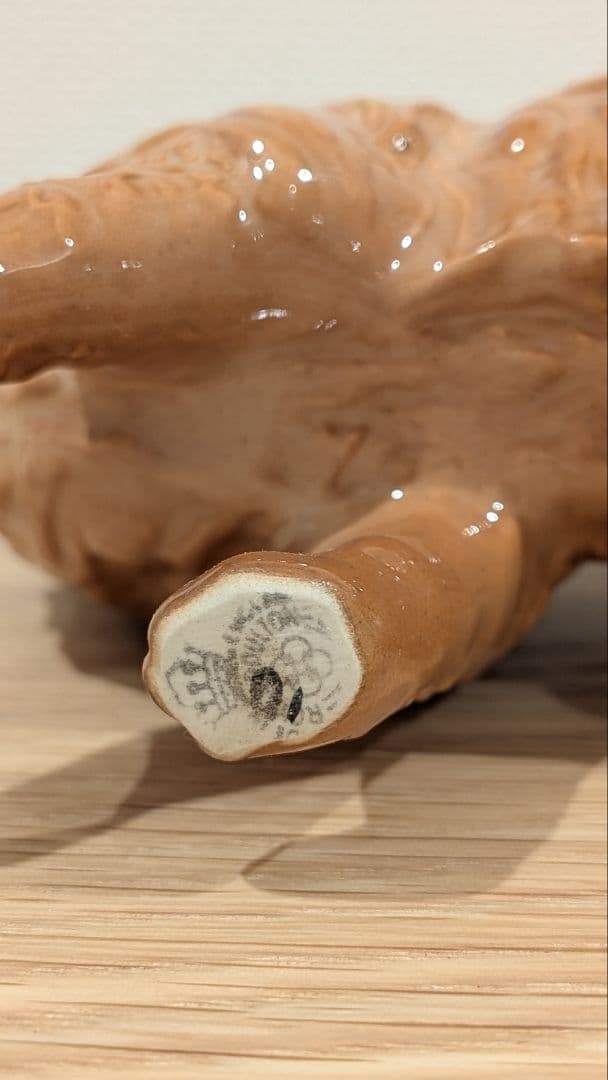 ロイヤルドルトン　猫　置物　限定品　イギリス　英国　 