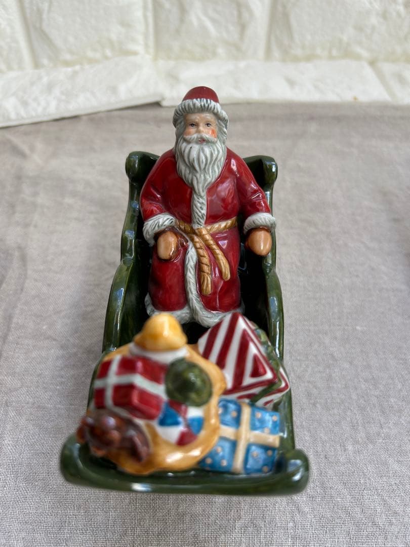 ビレロイ&ボッホ　クリスマス　サンタクロース　オーナメント　置物