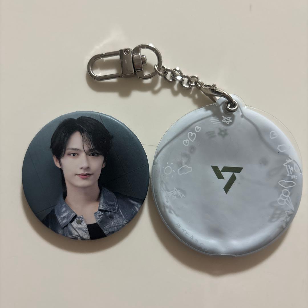 SEVENTEEN セブチ ジュン right here 缶バッジ キーリング - メルカリ
