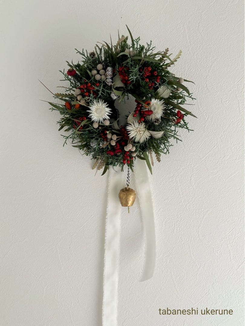 シンカルファとローズヒップや野バラを紡いだ リネンタッセル付き