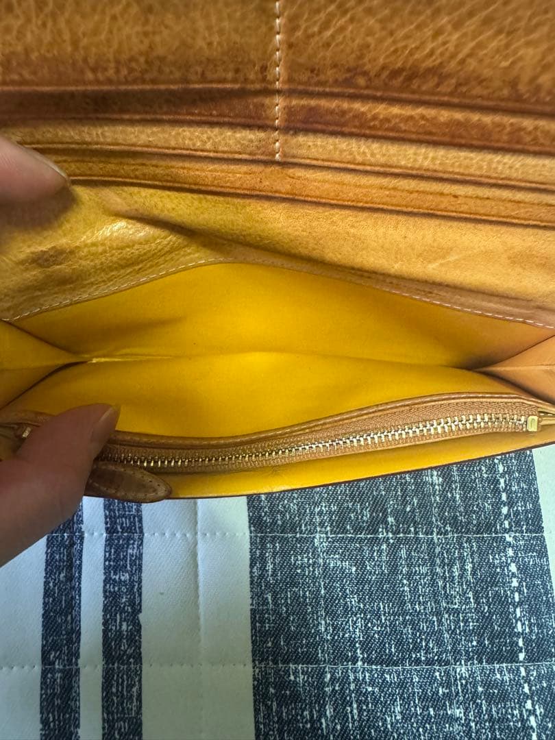 ガンゾ　THIN BRIDLE (シンブライドル) ファスナー小銭入れ付き長財布