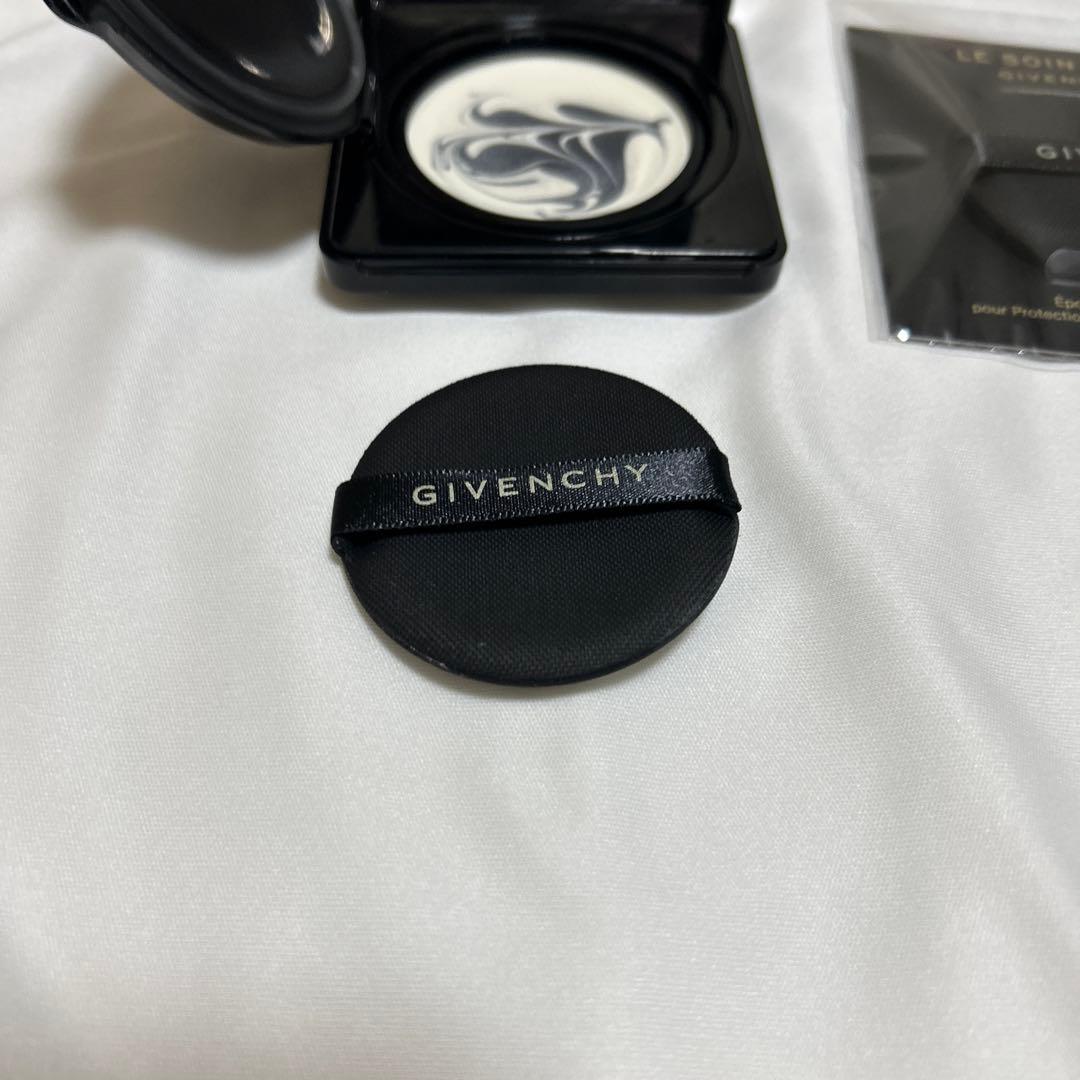 ジバンシイ ソワンノワール UV コンパクト 12g