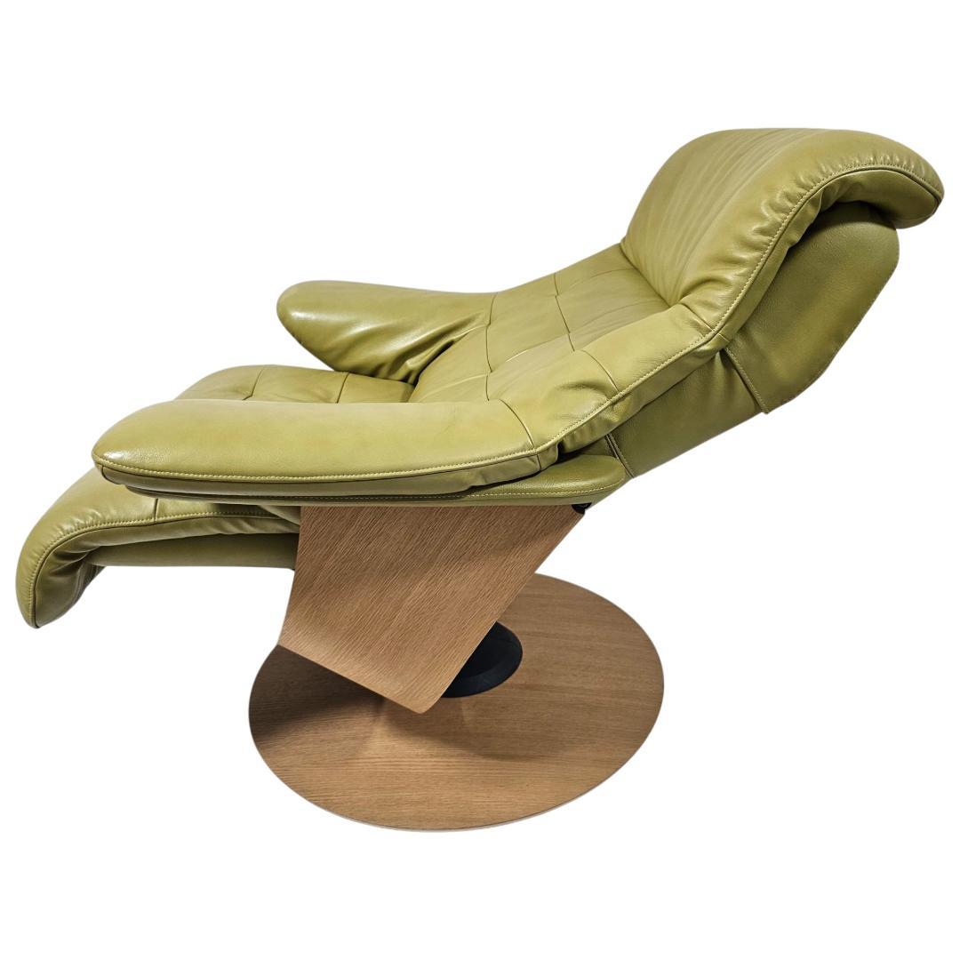 カリモク THE FIRST ザ・ファースト RU72 回転 リクライナーのみ