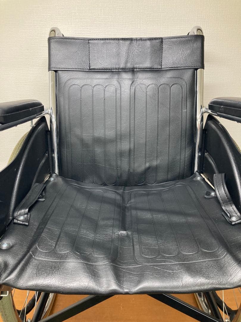 ケアテックジャパン 自走式車椅子 アルミ製