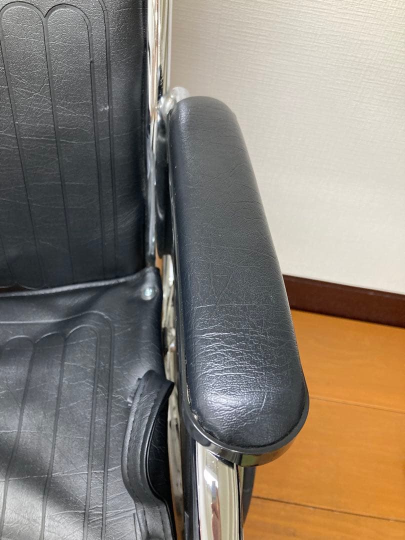 ケアテックジャパン 自走式車椅子 アルミ製