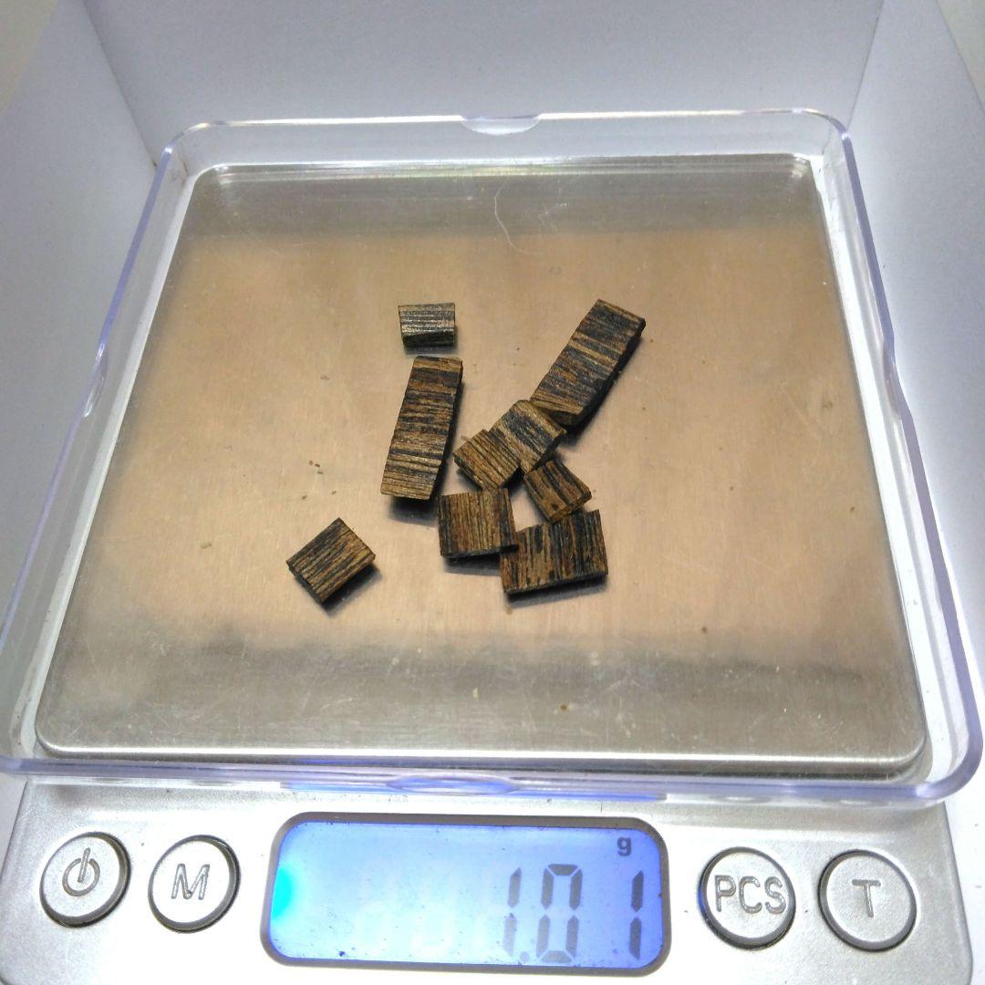 真南蛮 割 香木 最高級品質　1.0g