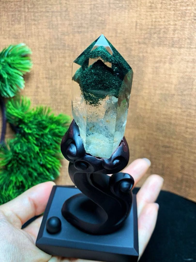 ⭐︎【極上品】天然 グリーン ガーデン クォーツ 置物 64.3g