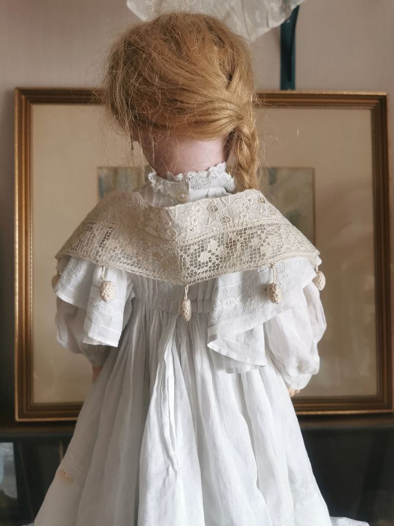 アンティークフランス 小花刺繍＆リネンフィレレース クロシェ編木の実付き 付け襟